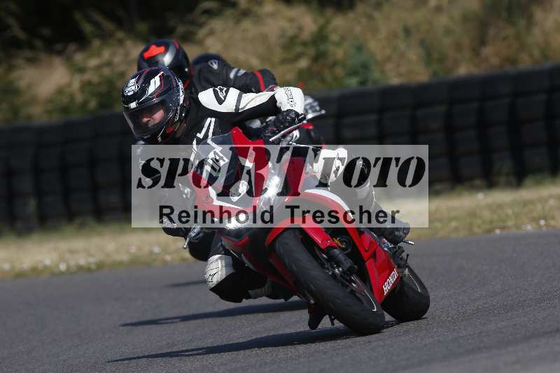 Archiv-2023/28 05.06.2023 Moto Club Anneau du Rhin/blanc-novice/25